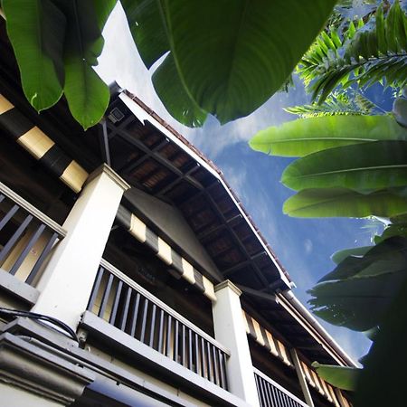 Muntri Mews Hotel George Town Exterior photo